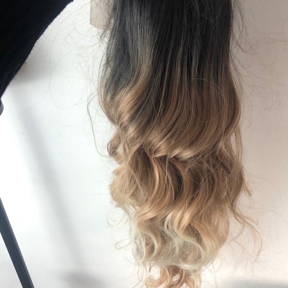 22” BROWN & CREAM BLONDE OMBRÉ LACE FRONT WIG main image 13